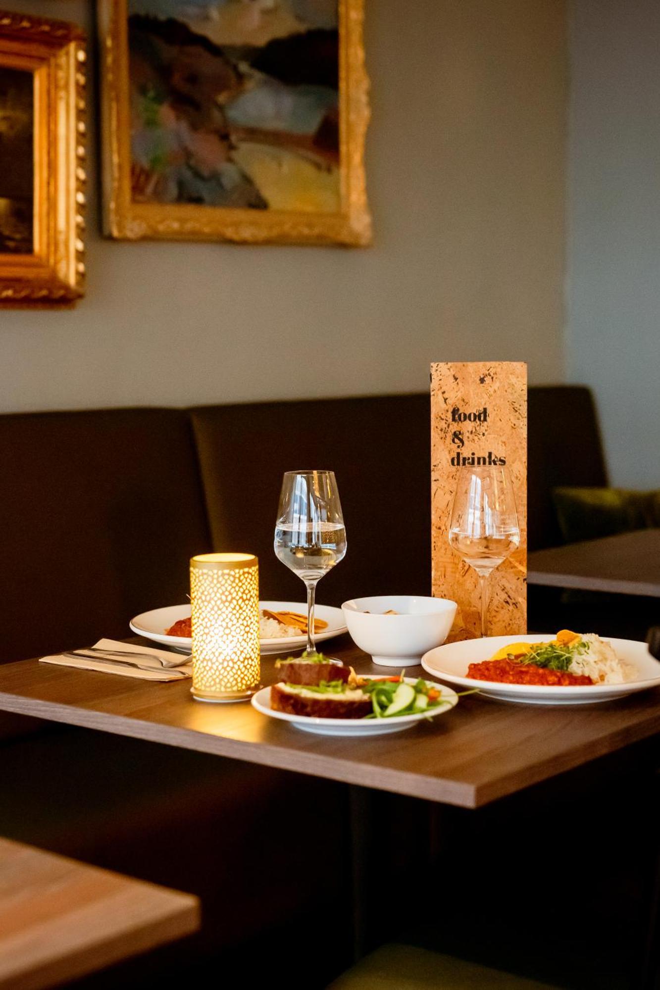 Home Hotel Cardinal Växjö Dış mekan fotoğraf